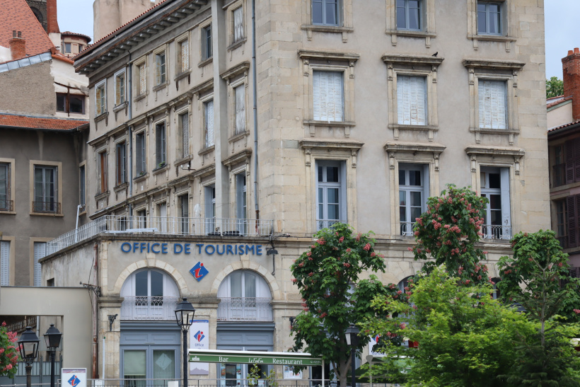 L'Office de tourisme du Puy, friande de subventions. 