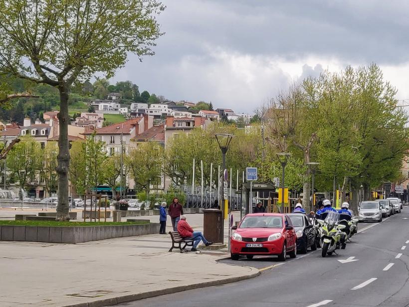 580 infractions routières ont été relevées en cinq jours par les CRS à moto au Puy.