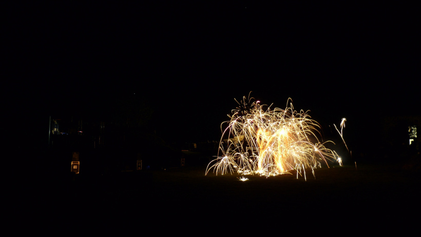 Spectacle de feu à la forteresse de Polignac