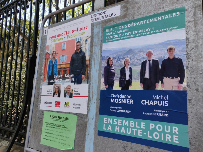 Panneaux électoraux pour les départementales 2021 sur le canton Le Puy 1.
