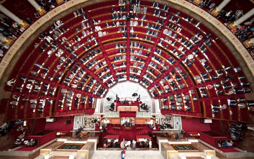 L'hémicycle de l'Assemblée Nationale au Palais Bourbon à Paris. 