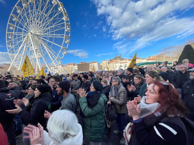 Près de mille personnes étaient présentes