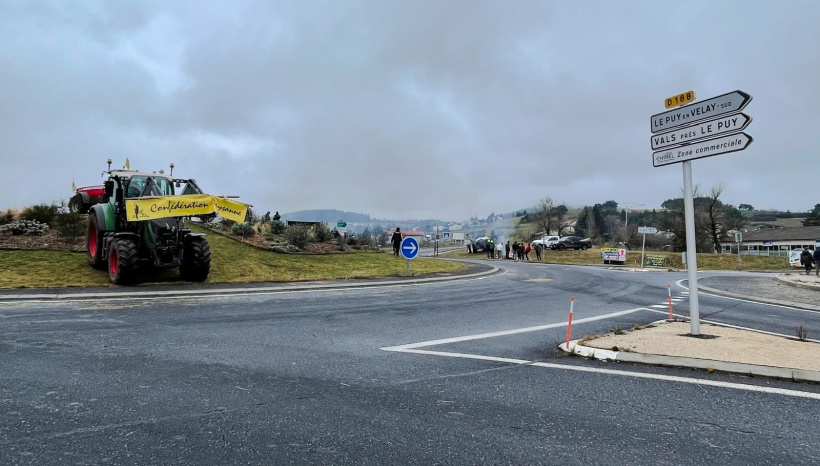 Le passage du rond-point était filtré