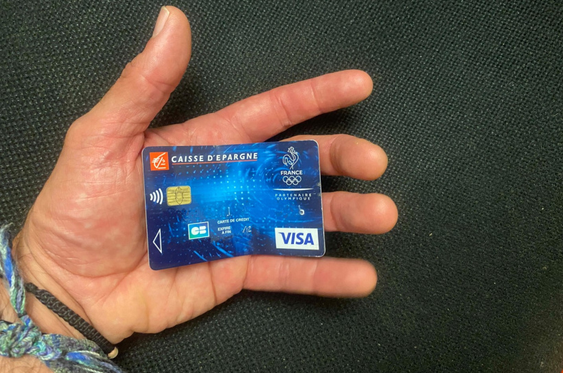 Toutes vos données bancaires se tiennent dans le creux de votre main. 