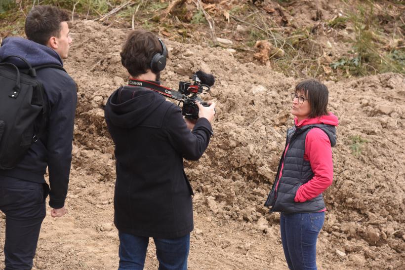 Nathalie Collet, habitante du Pertuis, interviewée au lieu-dit Faussier.