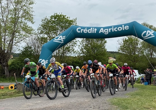 A fond la forme avec l'Union Cycliste du Puy-en-Velay. 