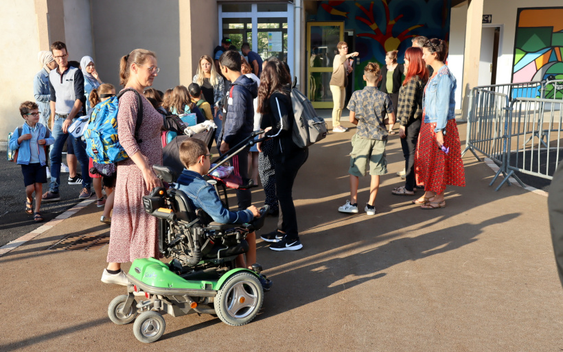 23 élèves de l'école de Corsac dont certains de la classe Ulis ont rejoint la République.