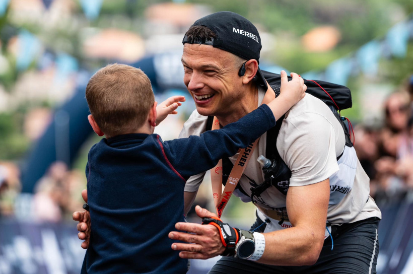 Quoi de mieux qu'un gâté de son enfant après 130 km de douleurs et de fatigue.