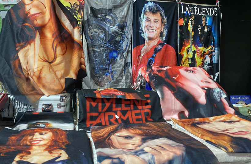 "Puisque sans contrefaçon. Je suis un garçon"... 