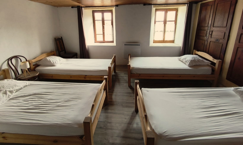L'une des chambres du gîte de Rochegude.