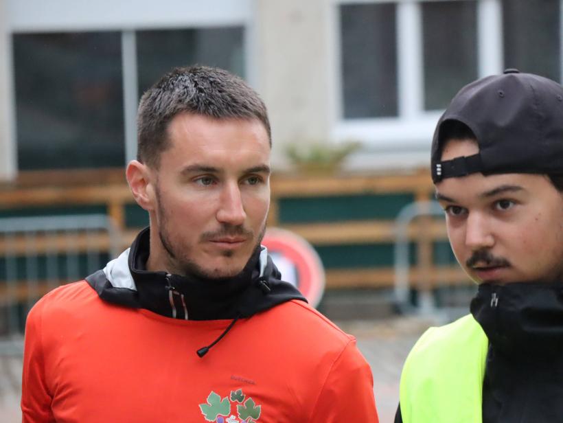 Thibaut Imbert, concentré pour que les Foulées des Vignerons se passe sans accroc. 