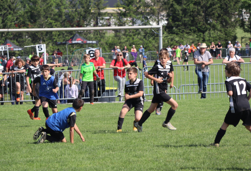 Les jeunes footballeurs plus motivés que jamais pour se dépasser. 