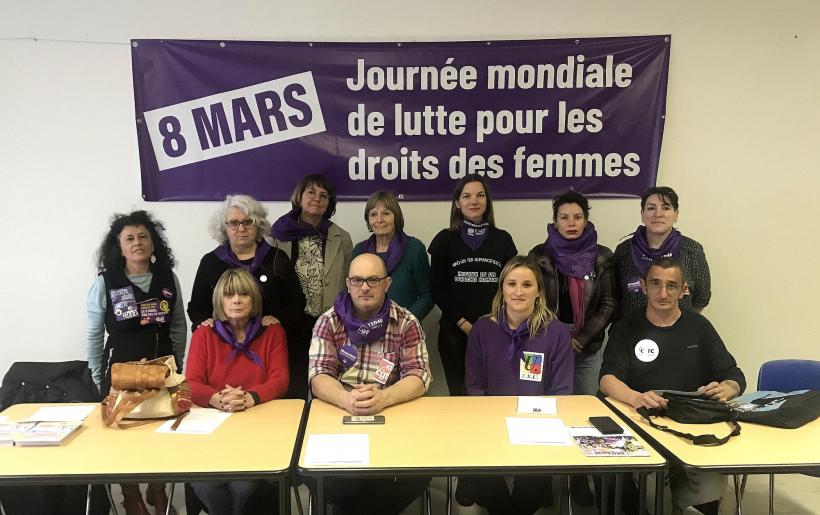 Différents partenaires réunis pour la cause et les droits des femmes. 