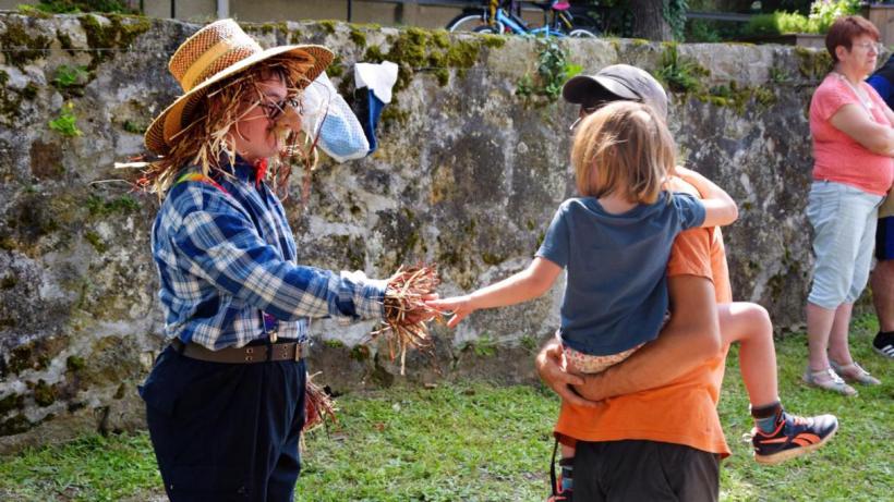 La fêtes des épouvantails à Brives Charensac