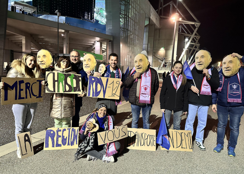 Les supporters  du match Le Puy Foot - Stade Rennais au stade Geoffroy-Guichard