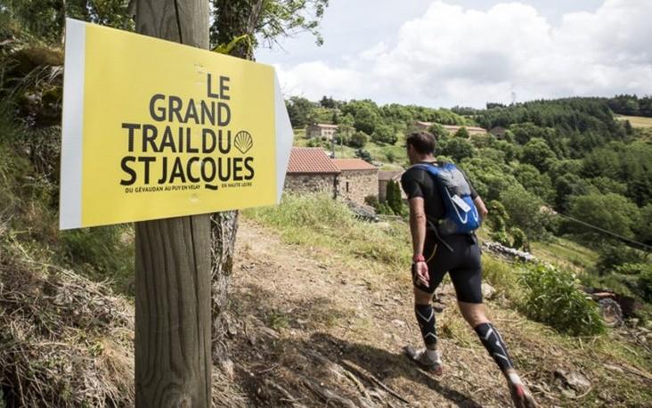 Les parcours passent par des bijoux de nature à travers la Haute-Loire pour le grand Trail du Saint-Jacques by UTMB.