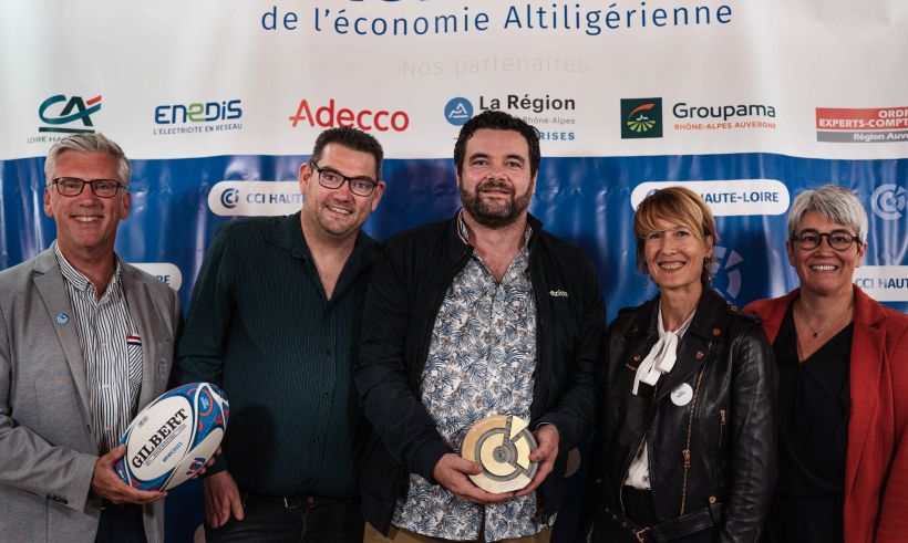 Le trophée International est remis à l'entreprise Quick Off
