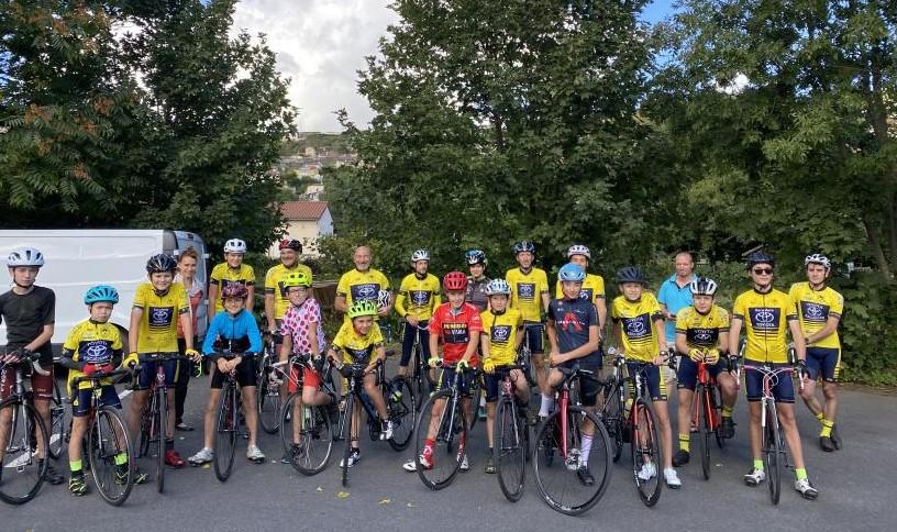 Toujours à fond la forme pour les cyclistes du club vellave. 
