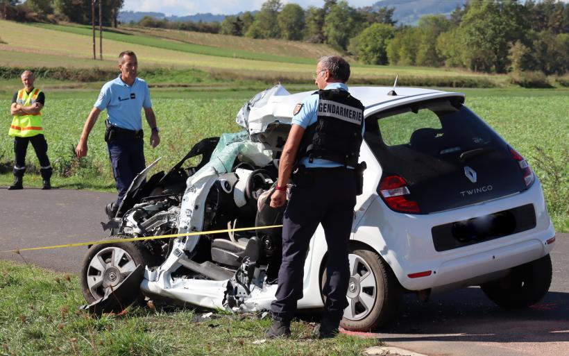 Le terrible accident à Lissac le 15 septembre 2022 après un refus de priorité. 