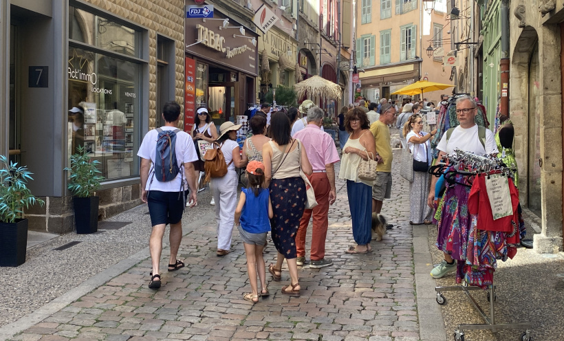 Des touristes au rendez-vous, mais qui consomment différemment